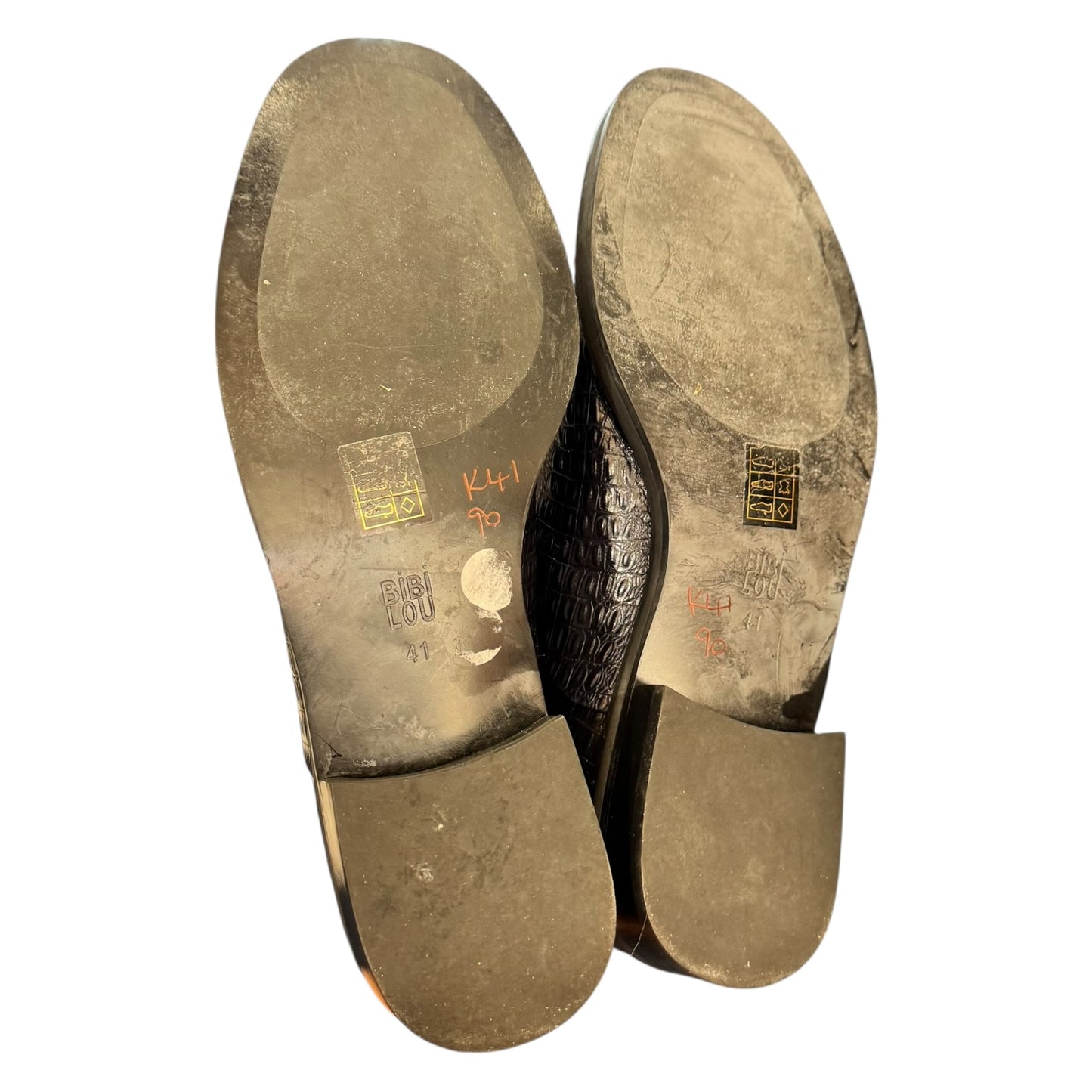 Bibi Lou Navy Textured Leather Brogues - 41 / 8