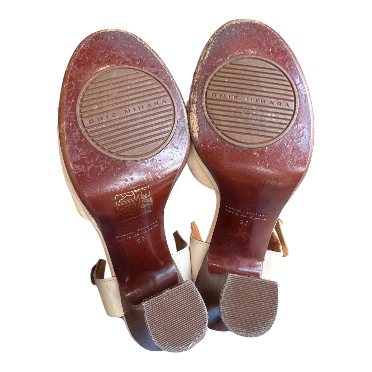 Chie Mahara Cream T Bar Heels - 37/4