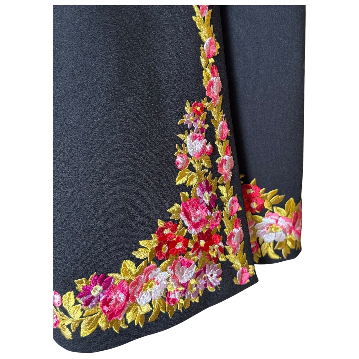 Giambattista Valli X H&M Black Coat with Floral Embroidery - 12