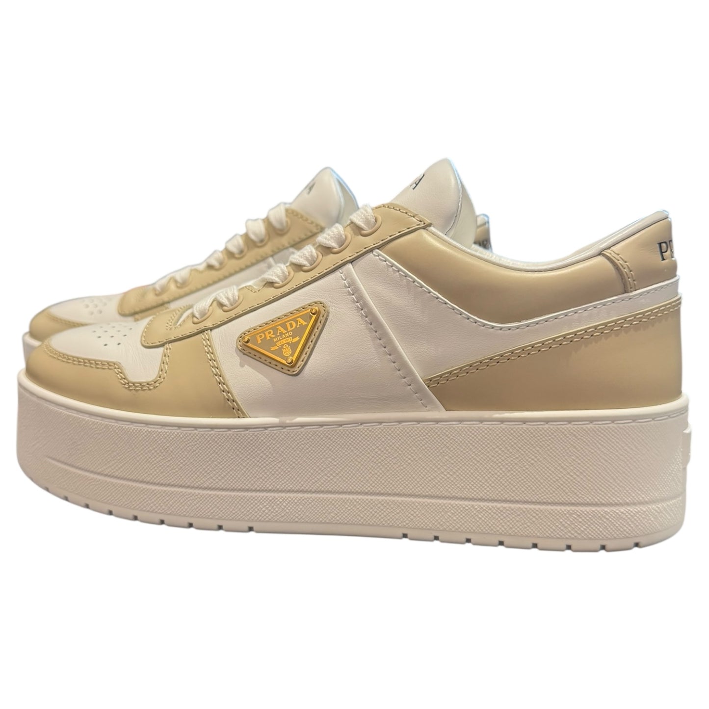 Prada Downtown Bold Leather Sneakers in Desert Beige and White - 39 / 6