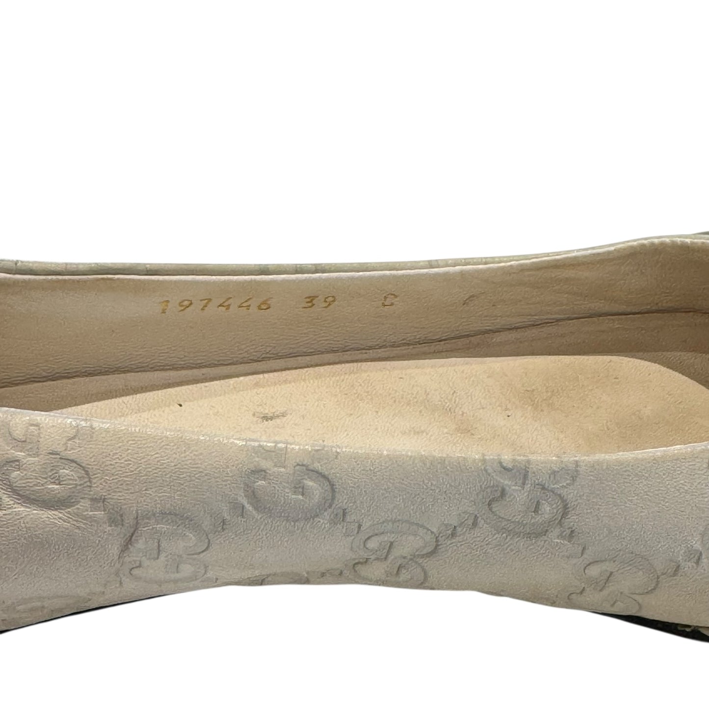 Gucci Cream Peep Toe Pumps - 39 / 6