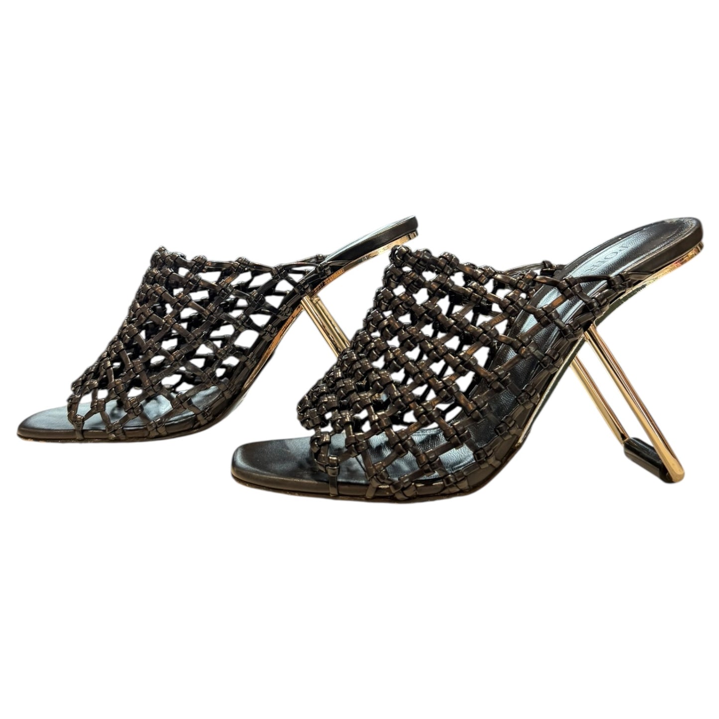 Poiret Black Woven Leather Heels - 38 / 5