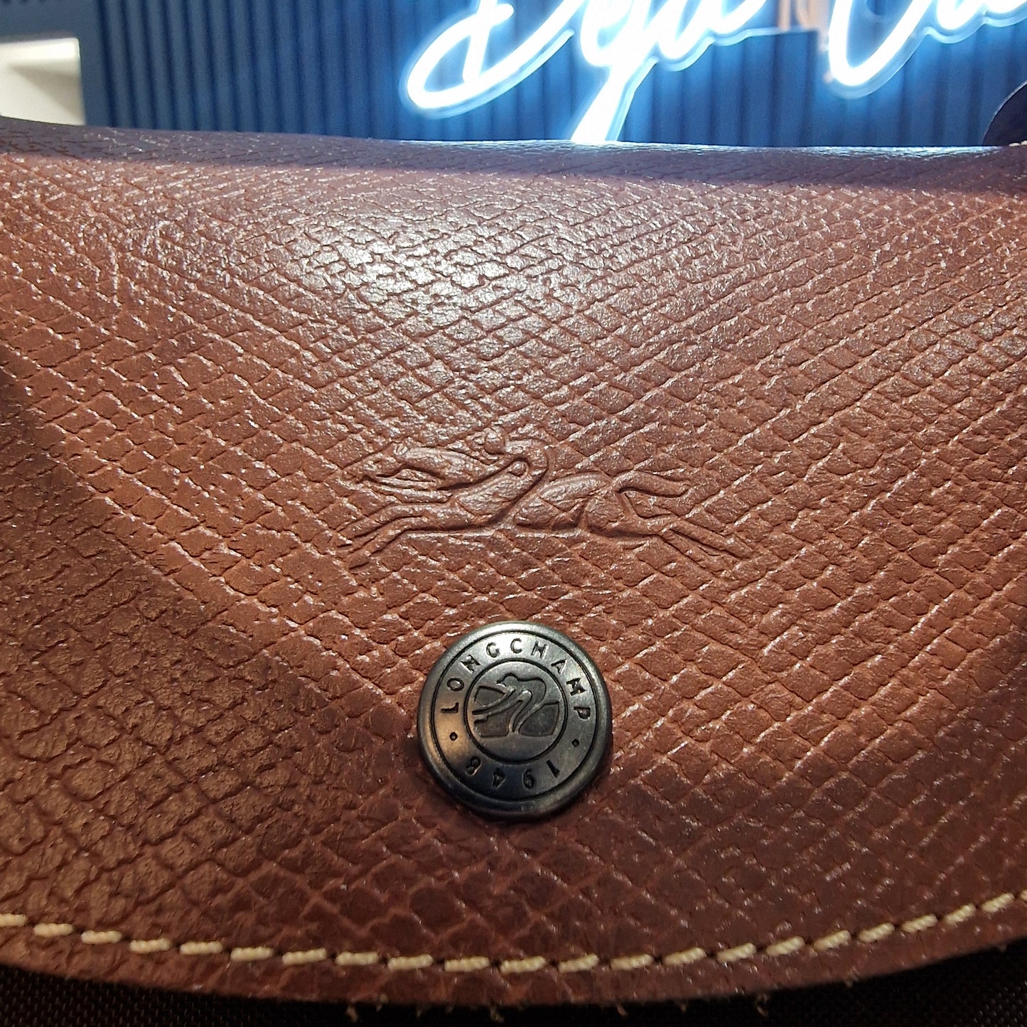 Longchamp Extendible Travel Bag - Brown