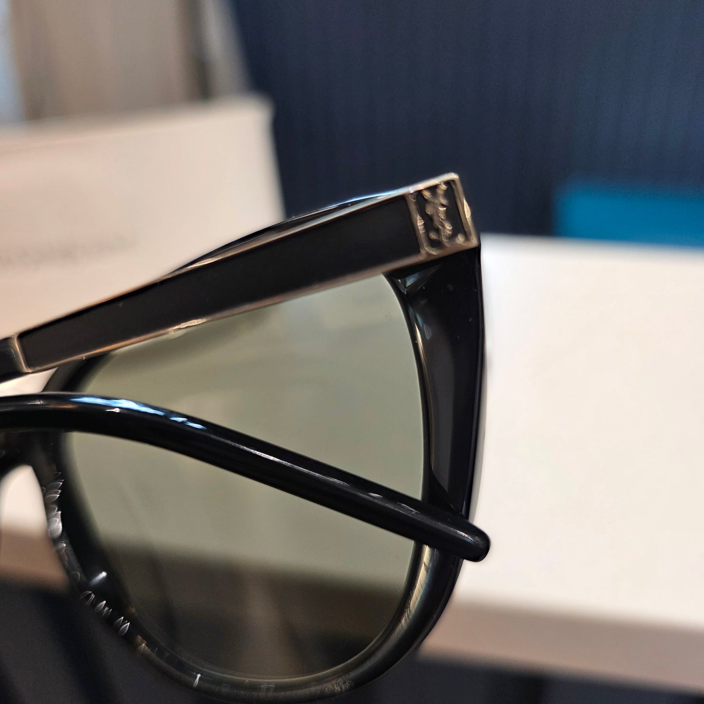 Yves Saint Laurent Black Sunglasses