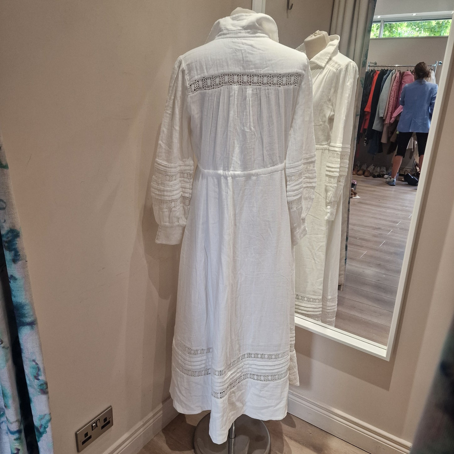 Me and Em White Cheesecloth Dress - 10
