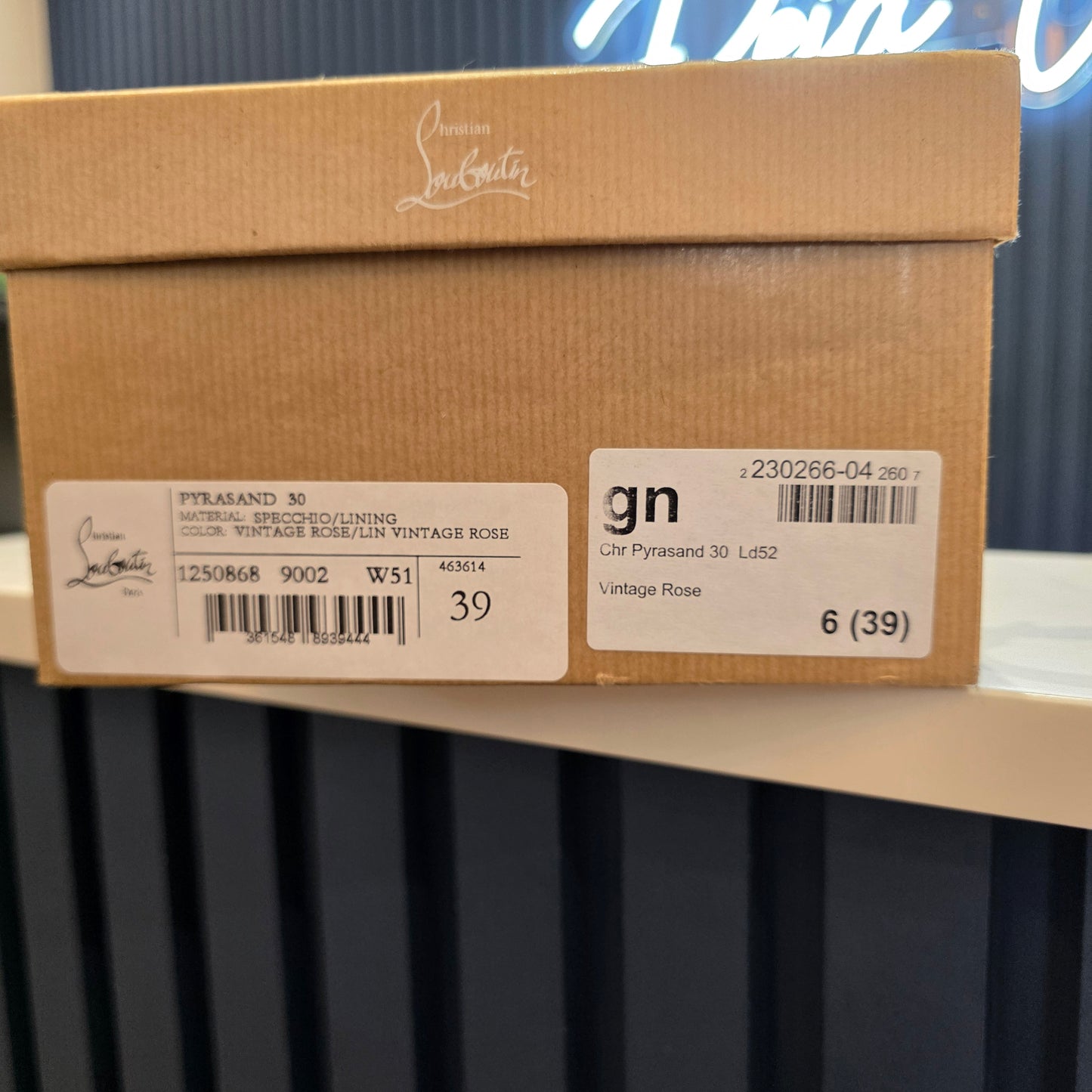 Christian Louboutin Vintage Rose Pryasand 30 - 6