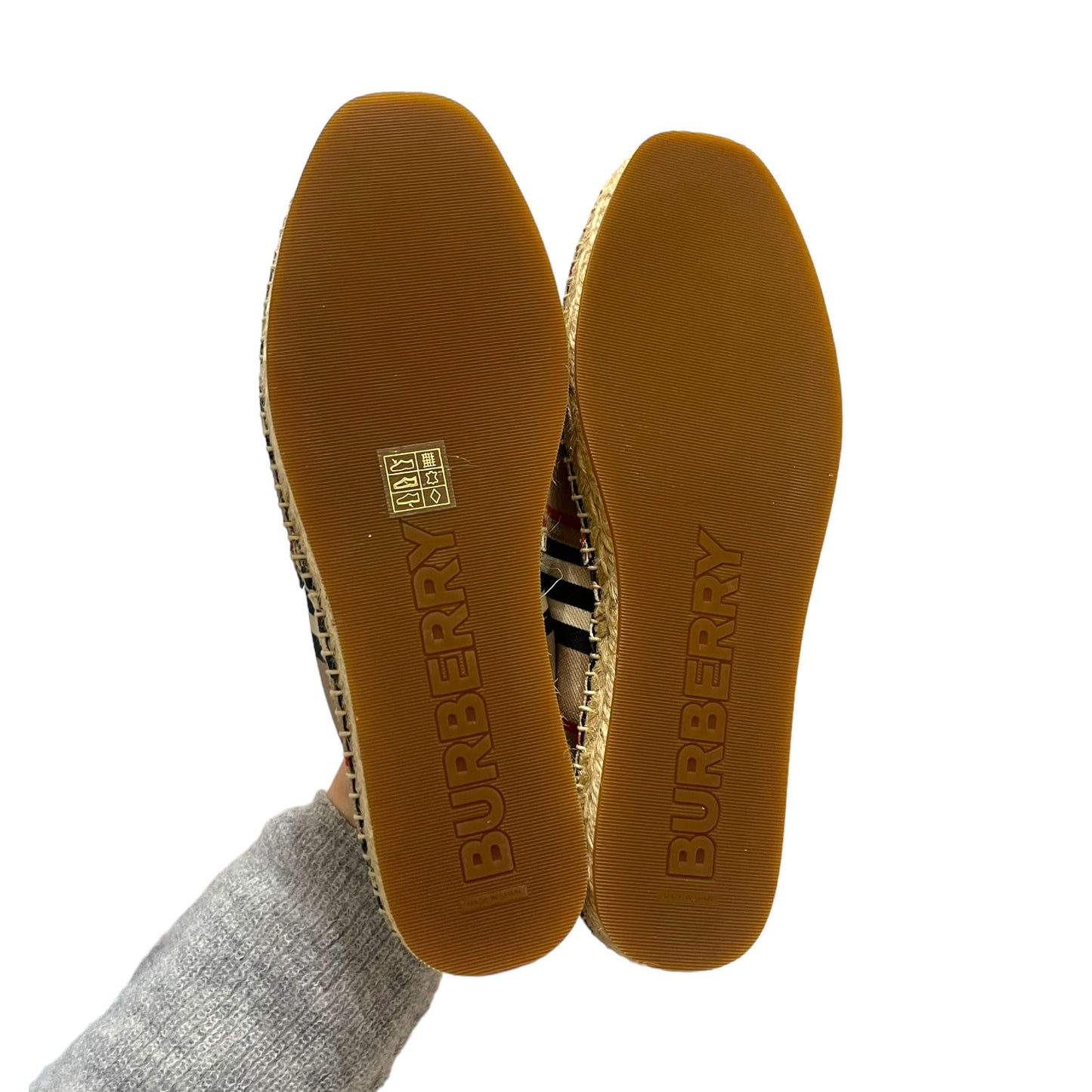 Burberry Check Espadrilles - 5 - NEW