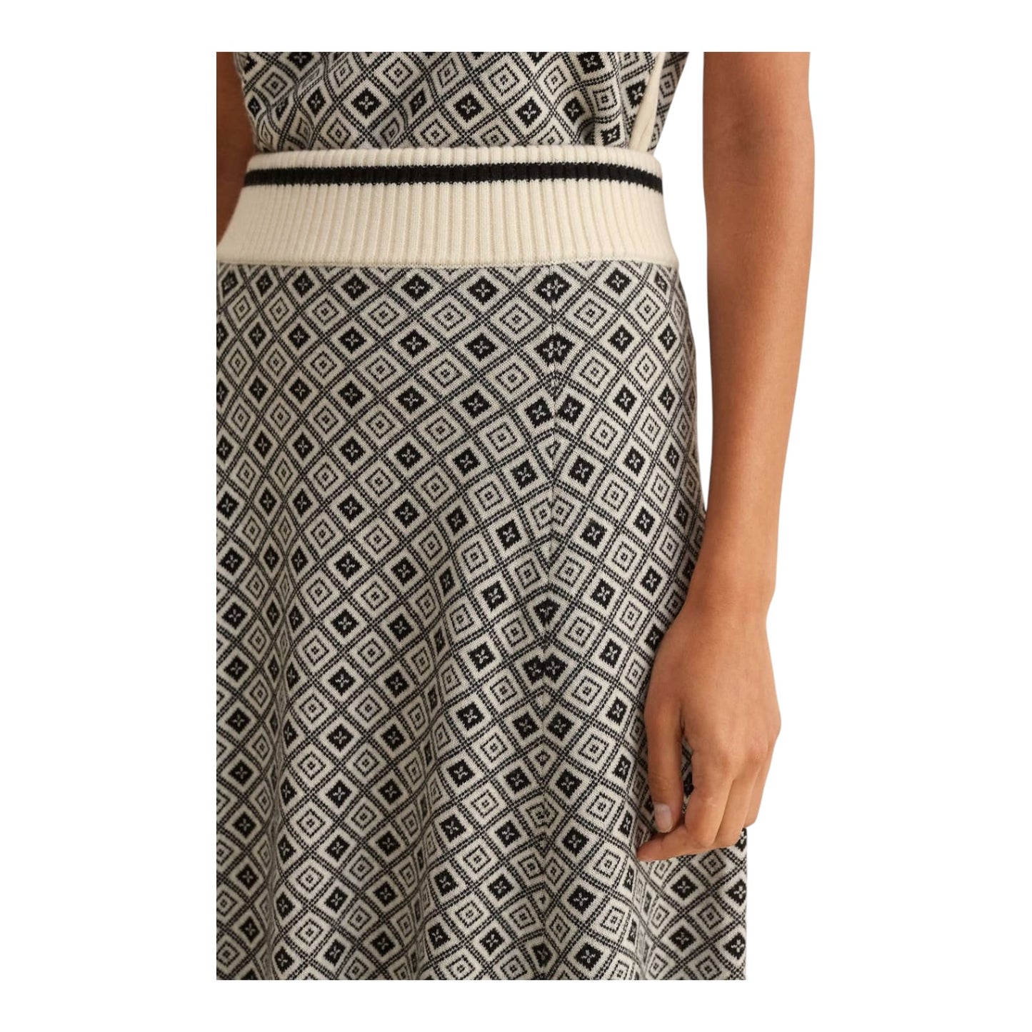 Me + Em Merino Jacquard Vest and Midi Skirt - 12/14