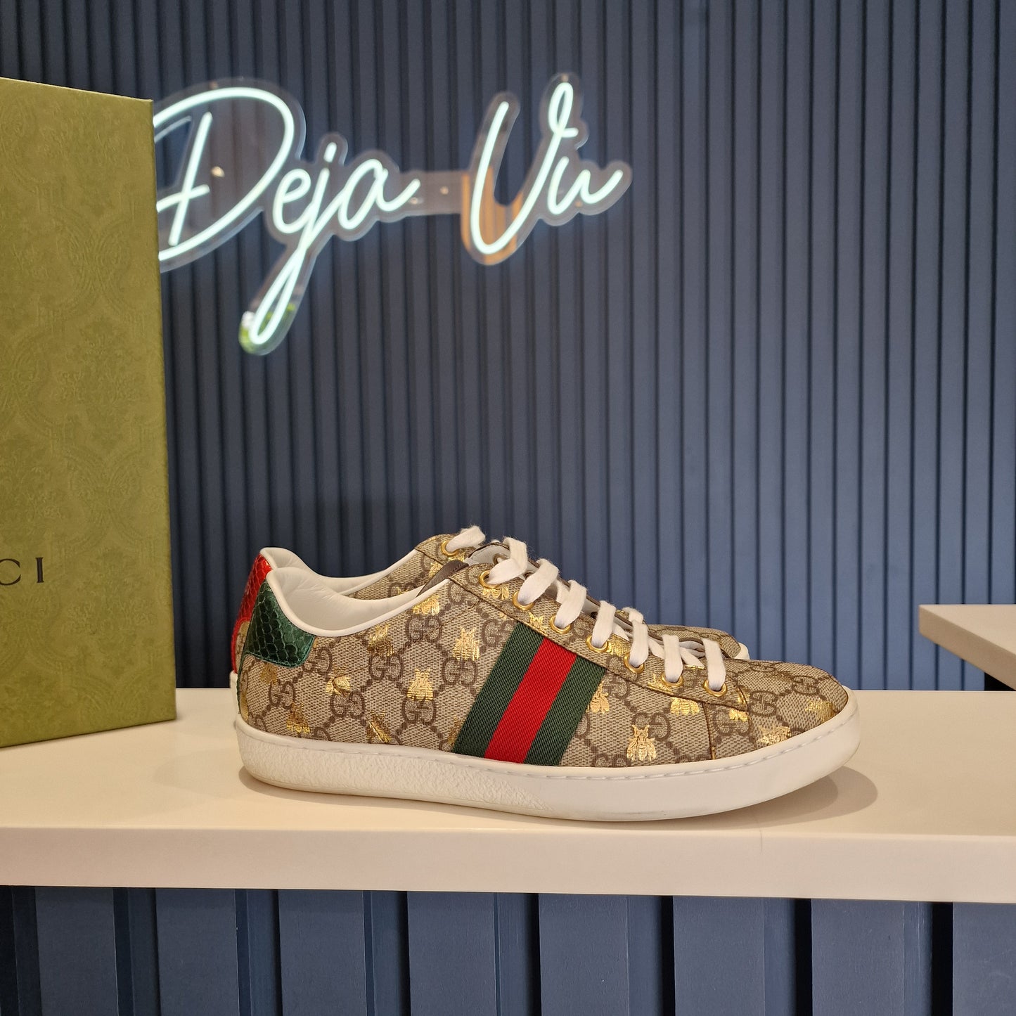 Gucci Ace Bee Sneakers, size 5, generous fit