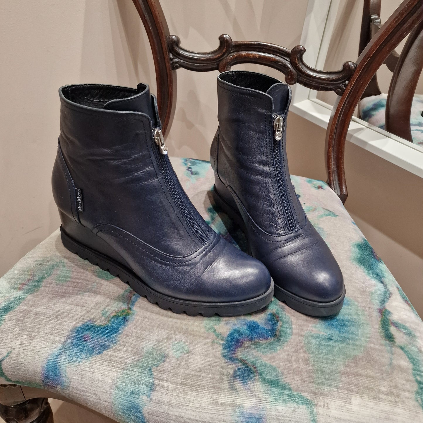 Marco Moreo Navy leather wedge boots, Size 5/38