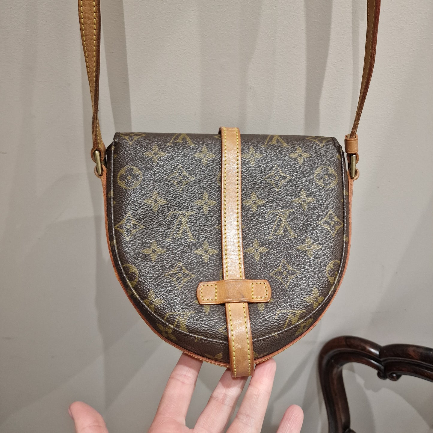 Louis Vuitton Chantilly Messenger bag, Vintage