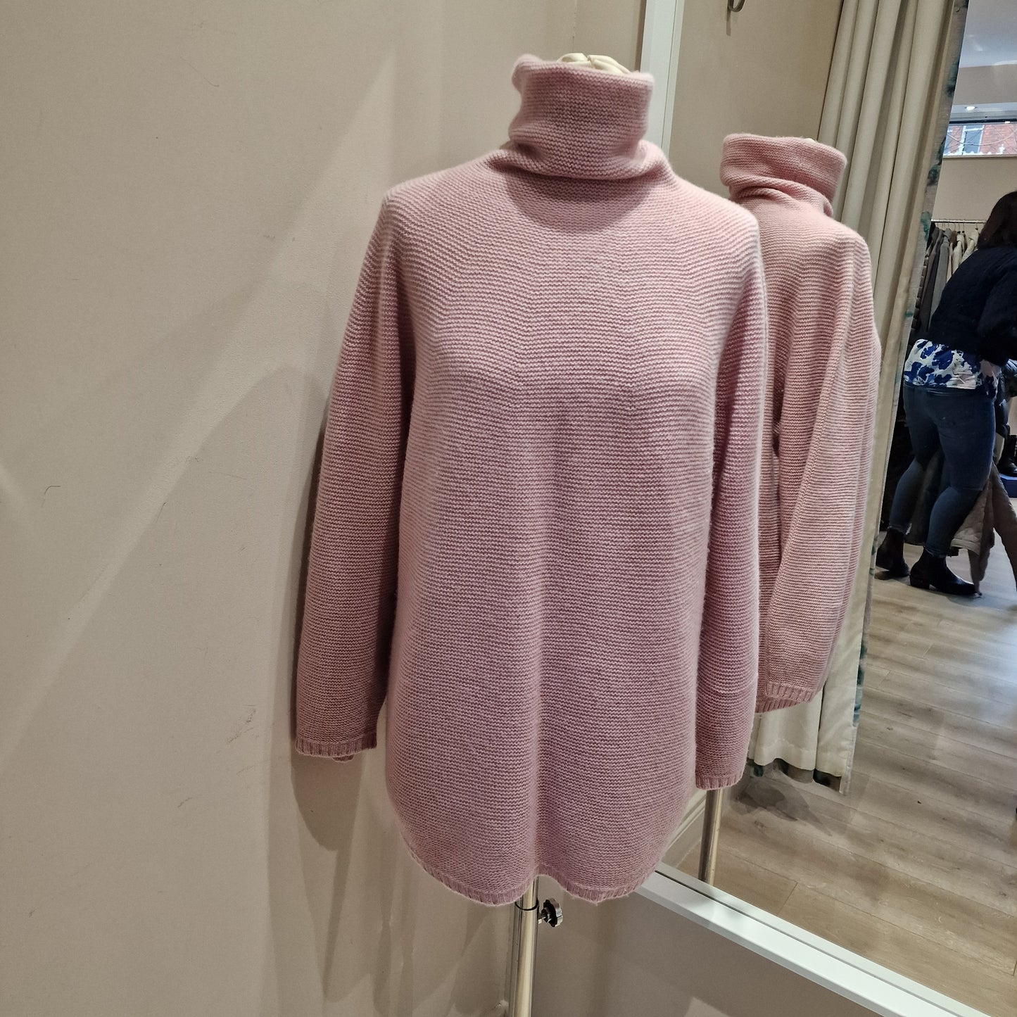 Max Mara Pink Wool and Cahmere Knit Sweater, size 12/14