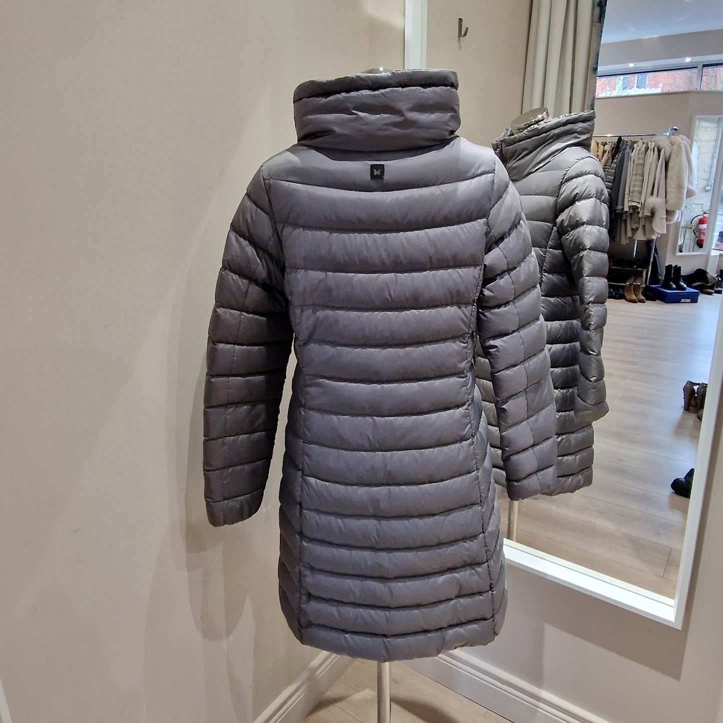 Weekend Max Mara Grey Down Filled Puffer Coat, Size 12