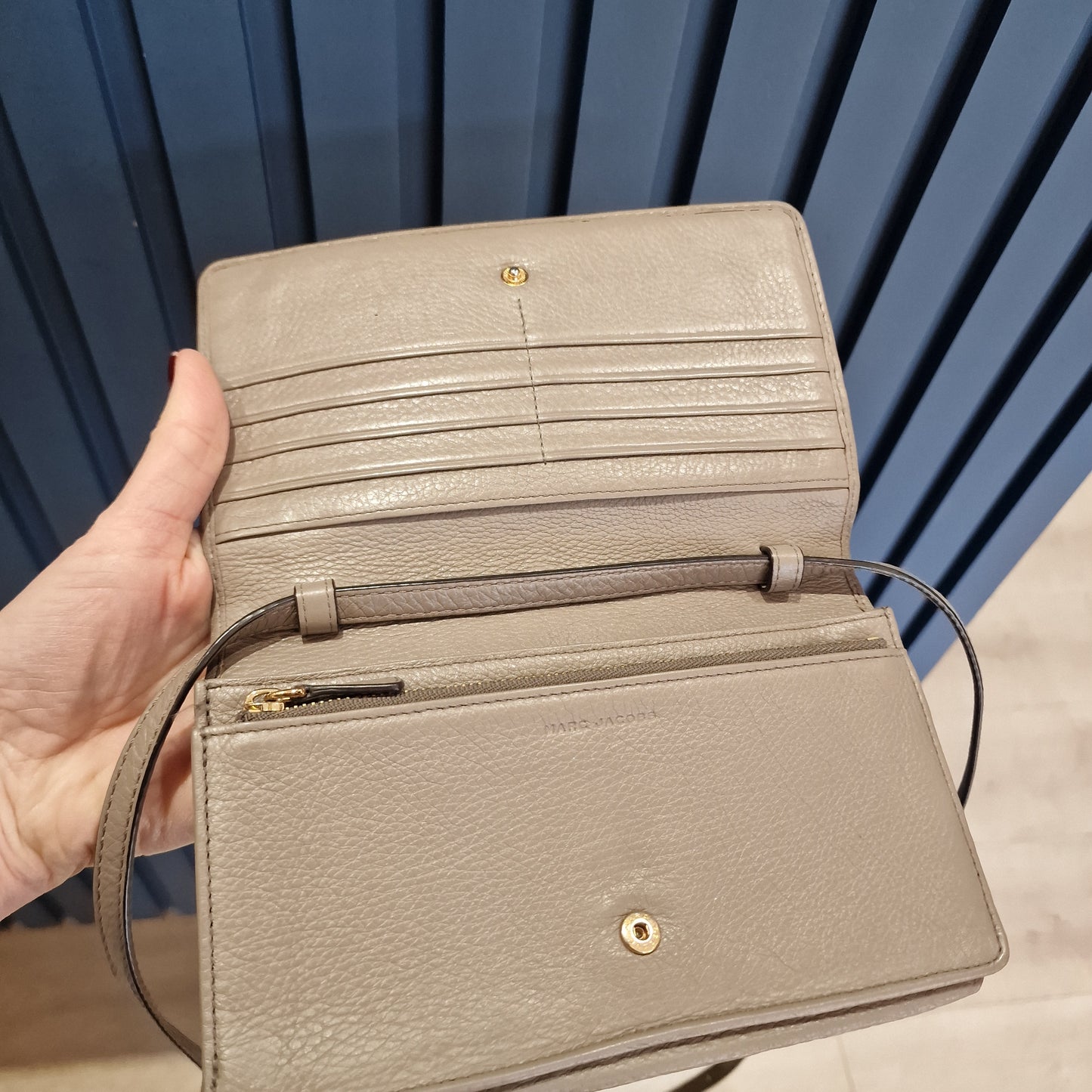 Marc Jacobs Taupe Leather Wallet Bag