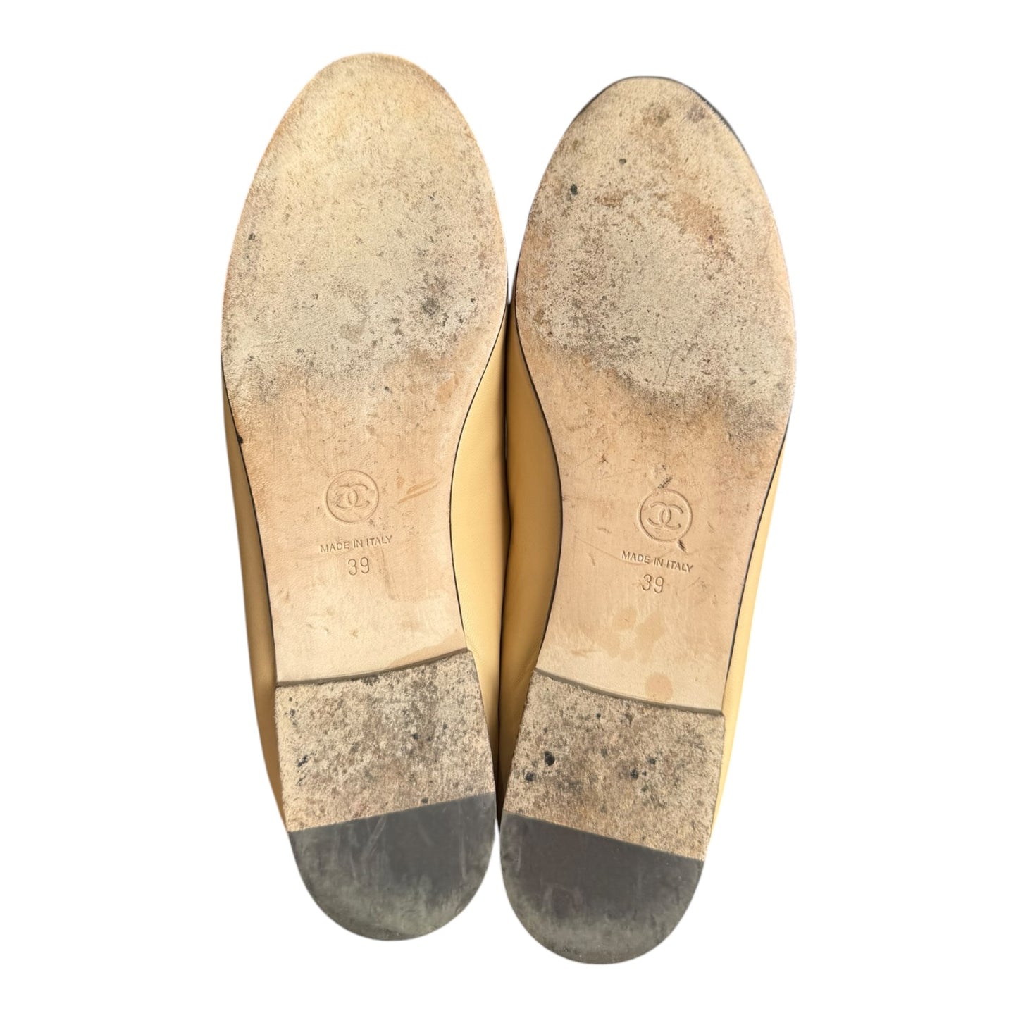 Chanel Ballet Flats in Beige and Black - 39/6