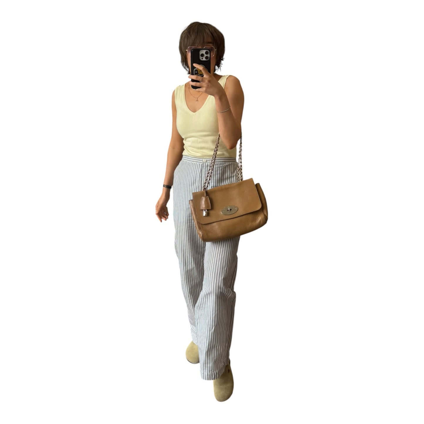Mulberry Lily in Tan