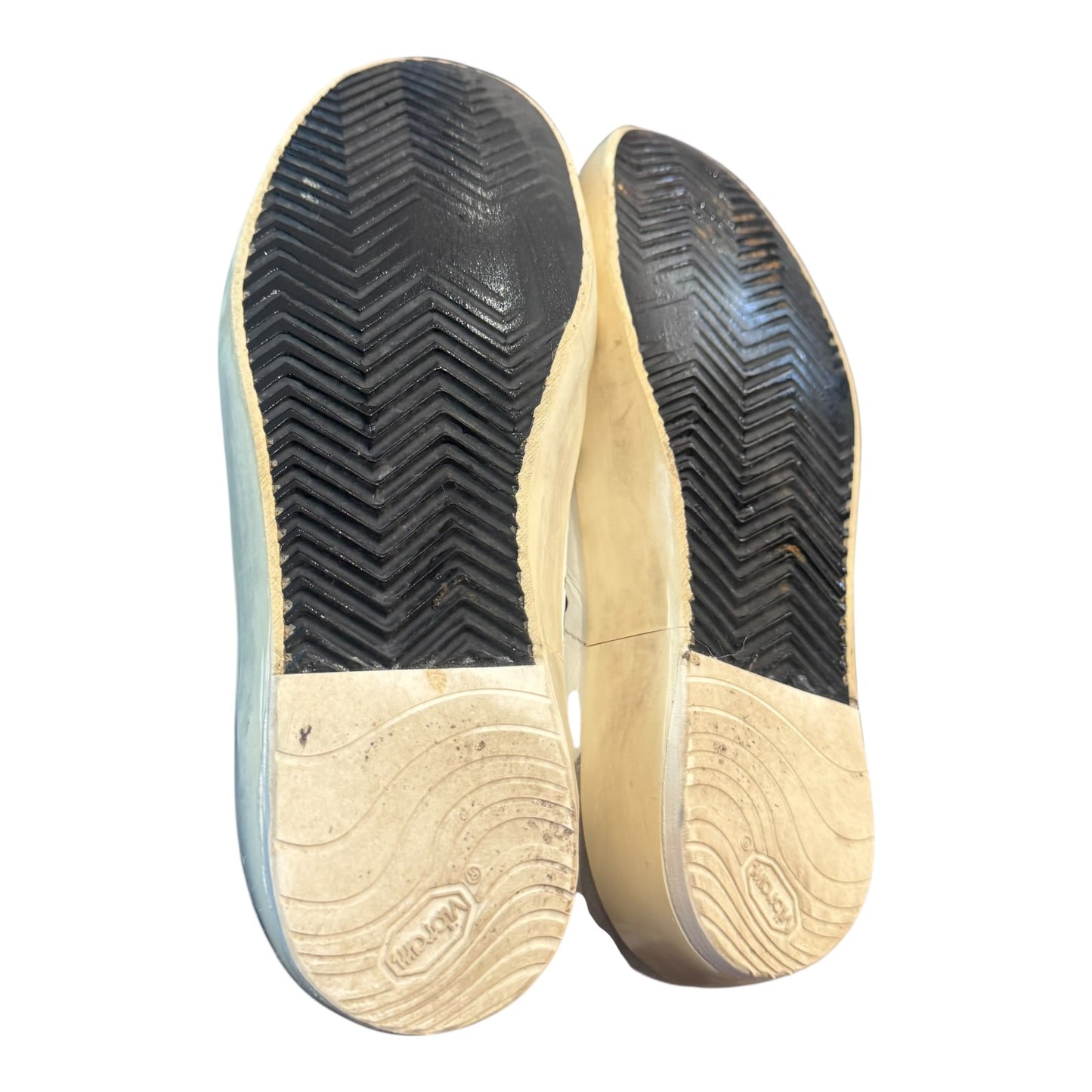 Golden Goose Mid Star in Polka Dot - 38/5