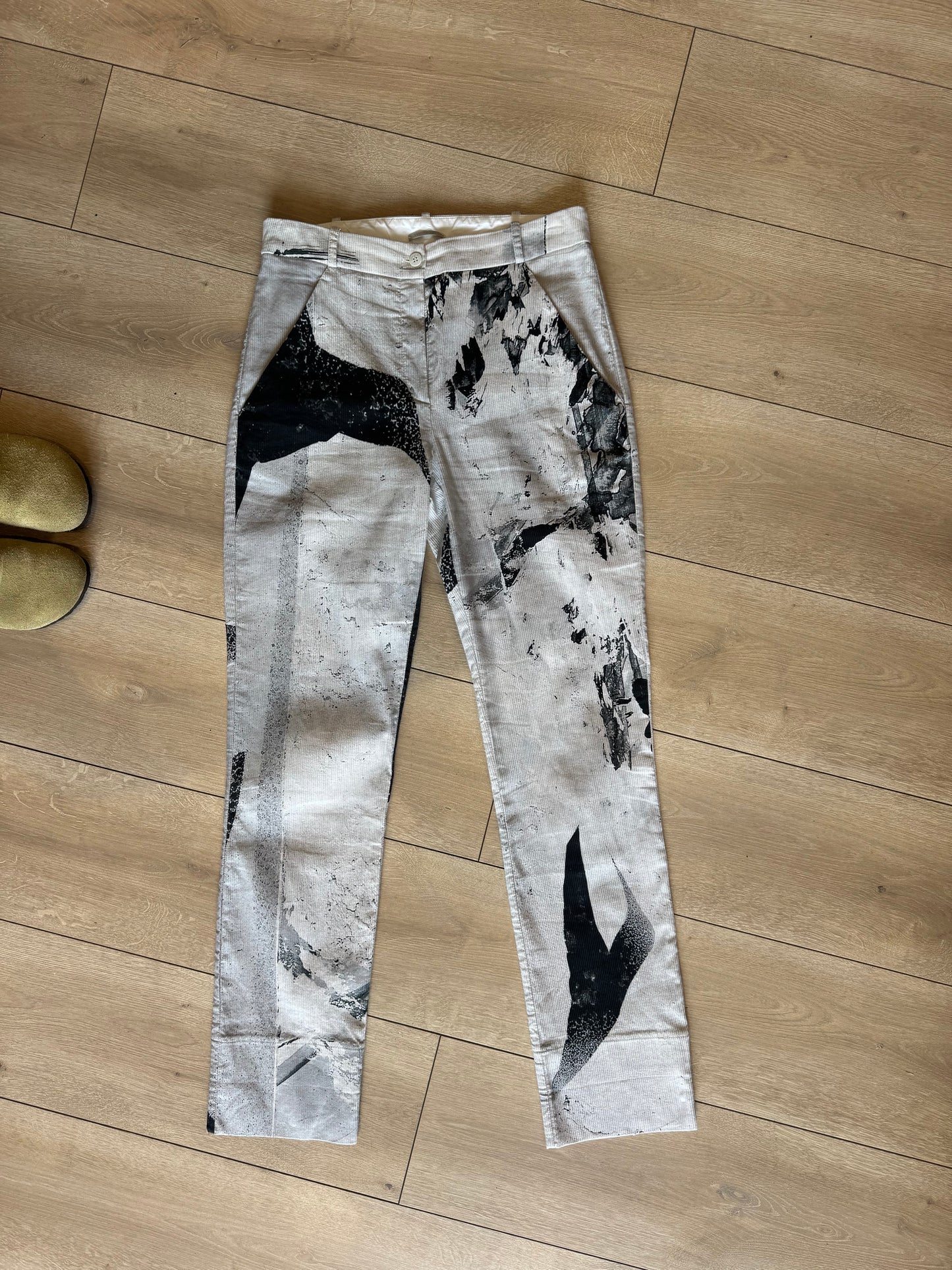Annette Gortz Beige and Black Patterned Trousers - 12
