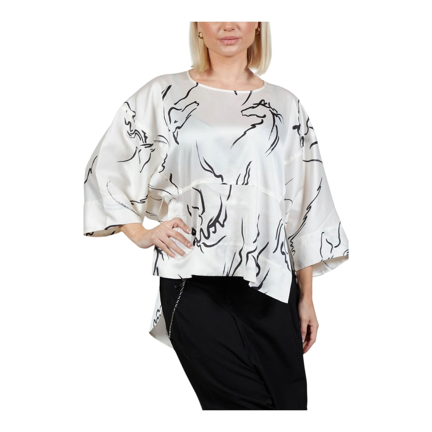High Innocence Top in White by High - 16