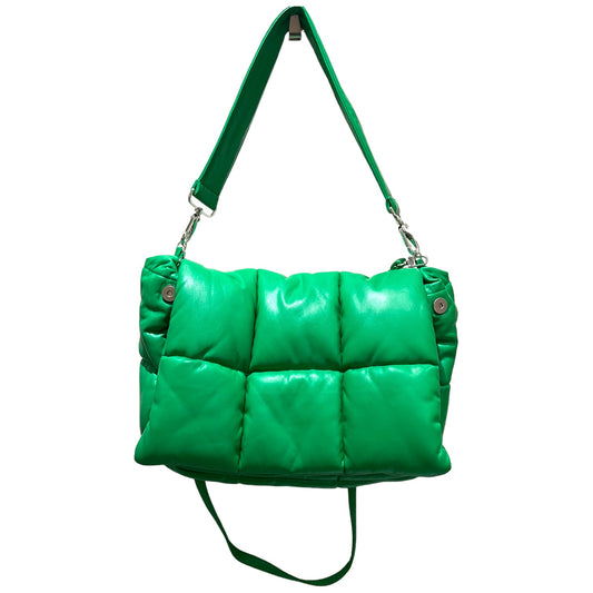 Stand Studio Green Padded Bag