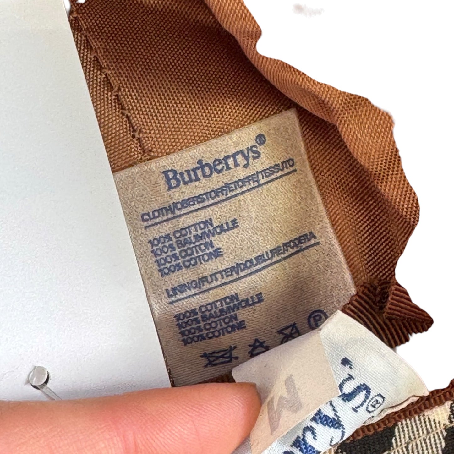 Burberry Bucket Hat - M