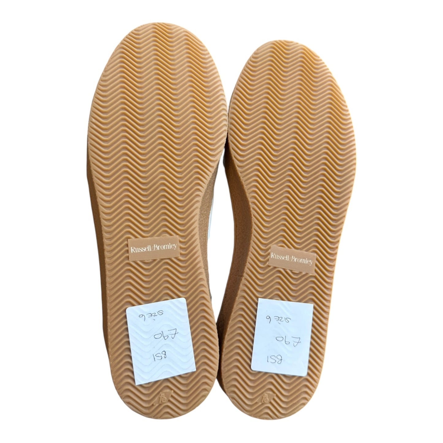Russell & Bromley Roll Up Scallop Laceless Trainer - 39/6