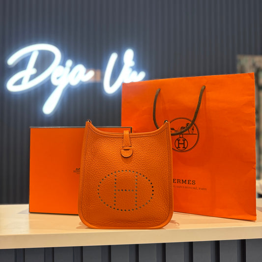 Hermès Mini Evelyne 16 Cross Body Bag in Orange - NEW
