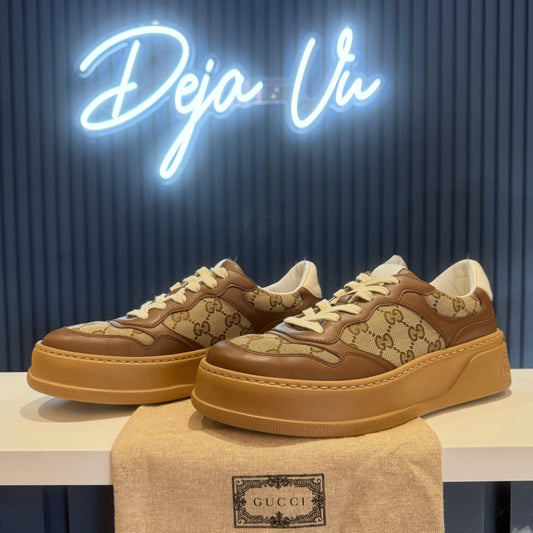 Gucci GG Sneaker in Brown - 40 / 7