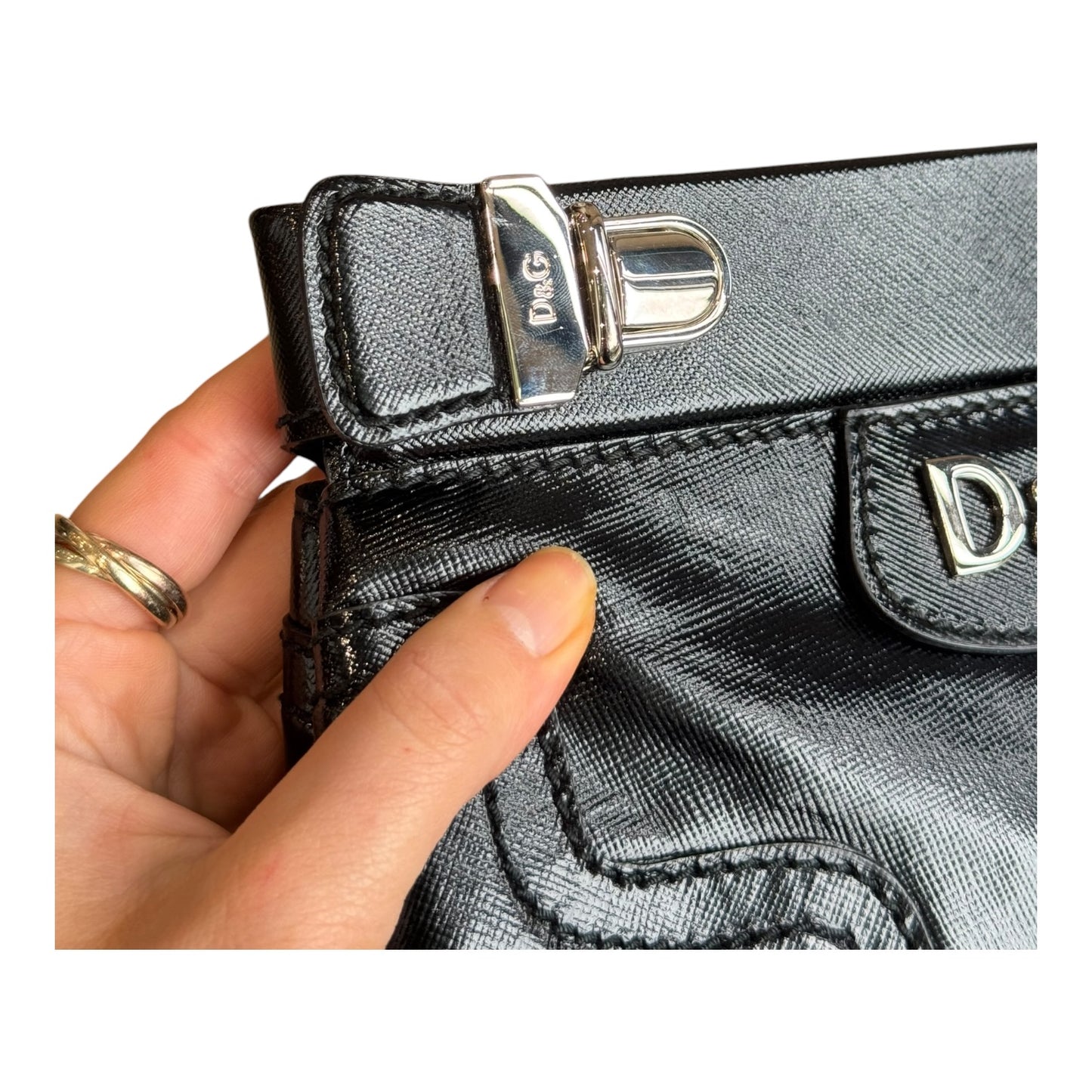 D&G Black Pinch Purse Clutch