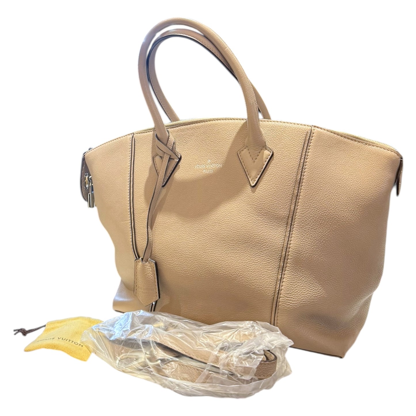 Louis Vuitton Lockit MM in Neutral, Calfskin Leather