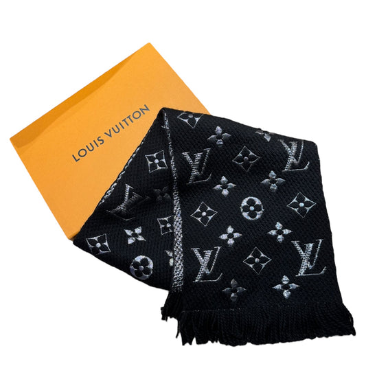 Louis Vuitton Monogram Echarpe Mania Shine Scarf Black