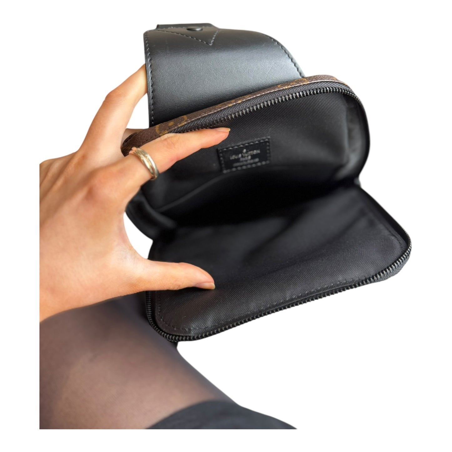 Louis Vuitton Monogram Macassar Avenue Sling Bag