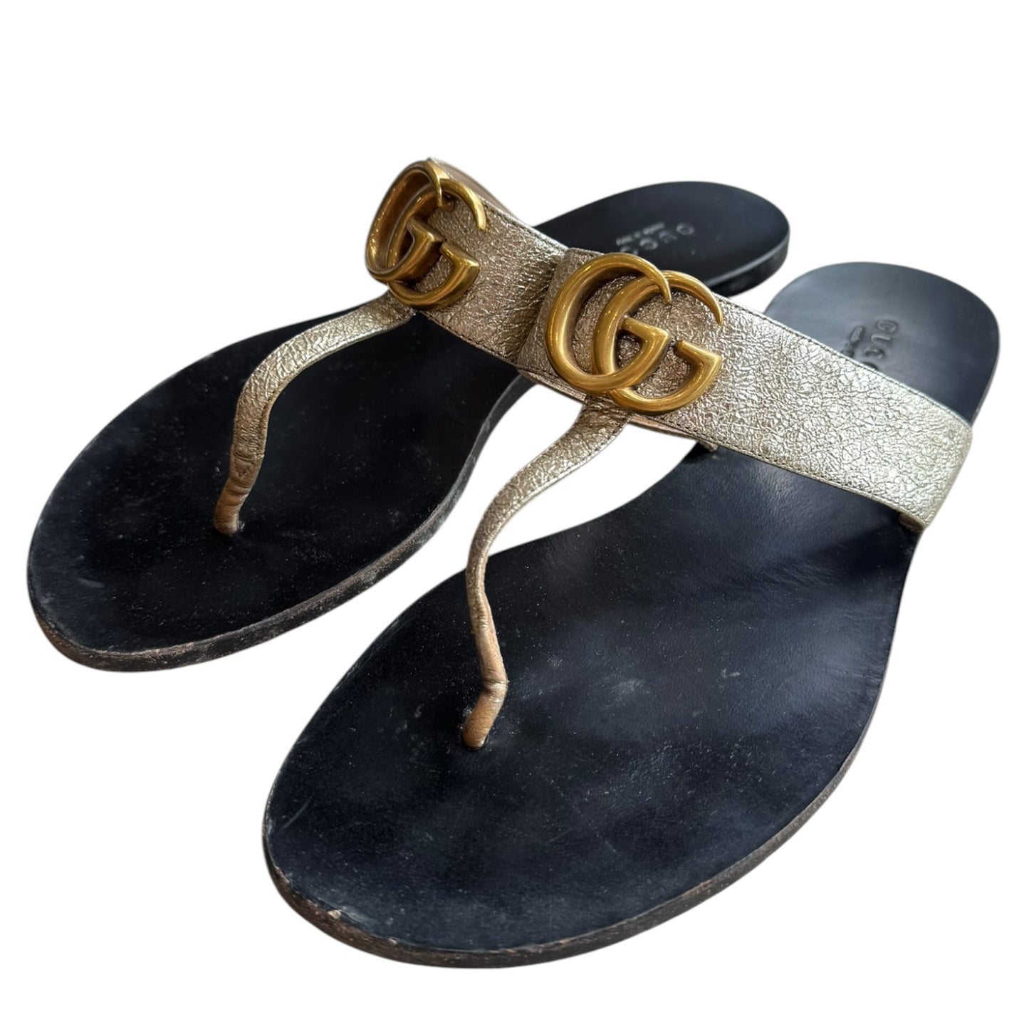 Gucci Marmont Silver Leather Crinkle Sandals - 37/4
