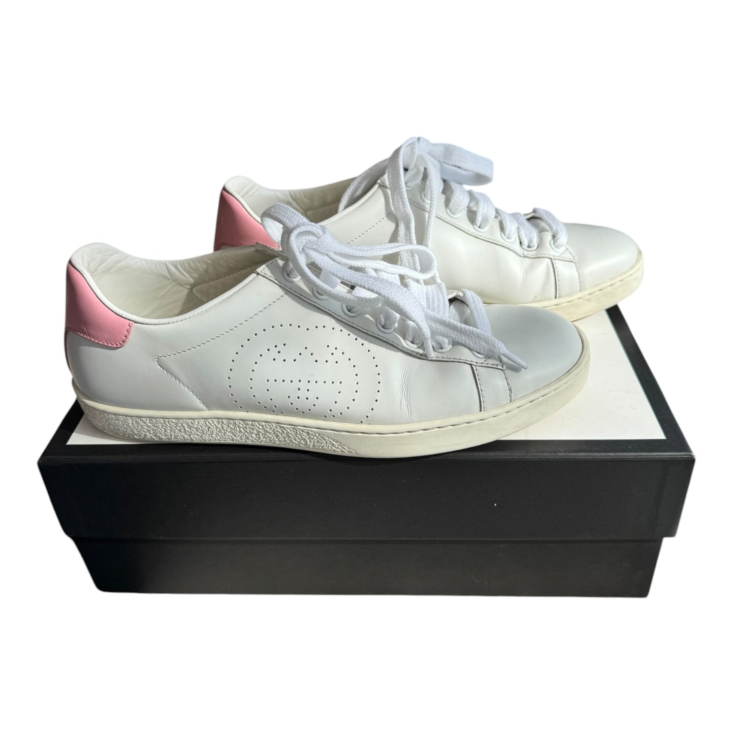 Gucci Ace White and Pink Perforated Trainers - 37.5 / 4.5