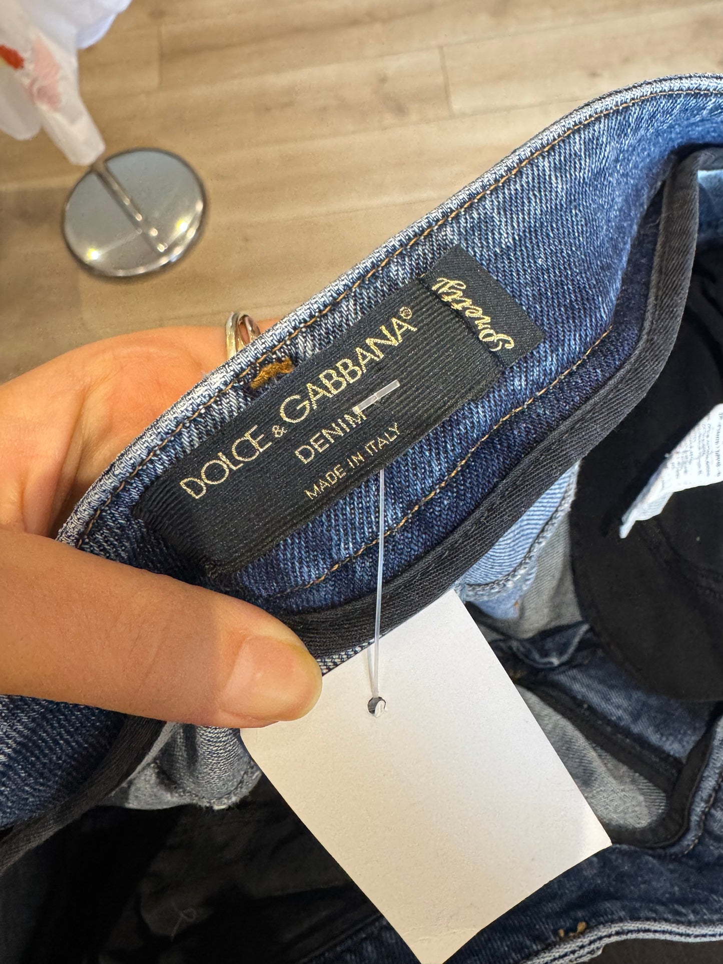 Dolce & Gabbana Distressed Jeans - 12