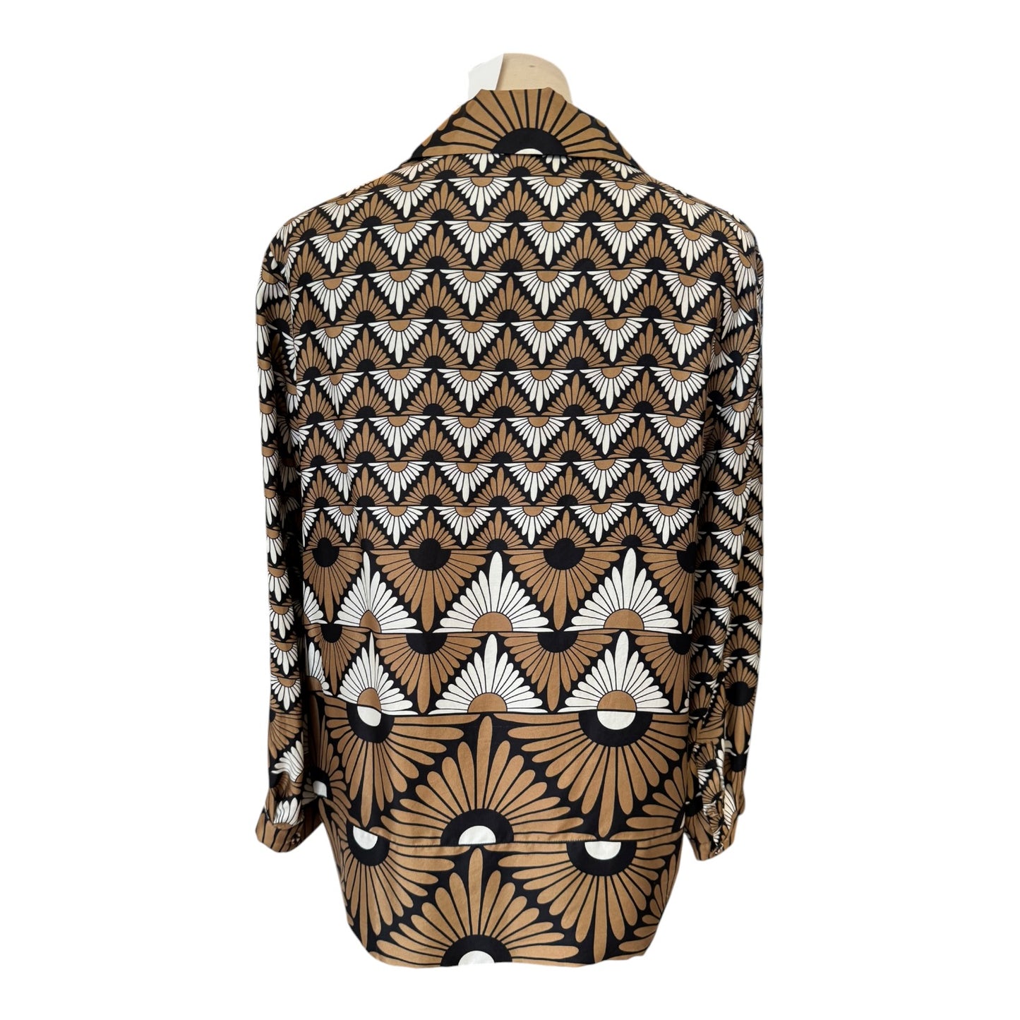 Max Mara Studio Tan and Black Silk Top - 12
