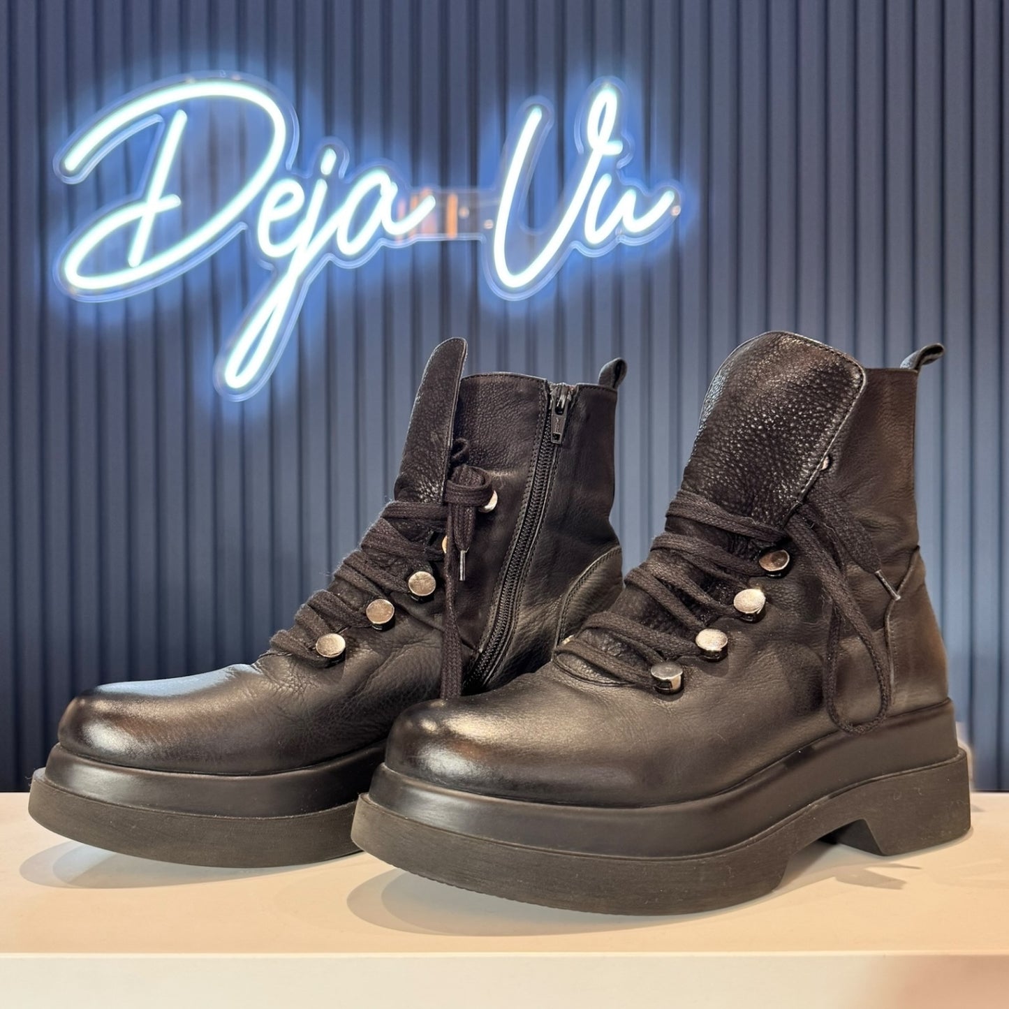 Lofina Black Lace Up Ankle Boots - 38.5 / 5.5