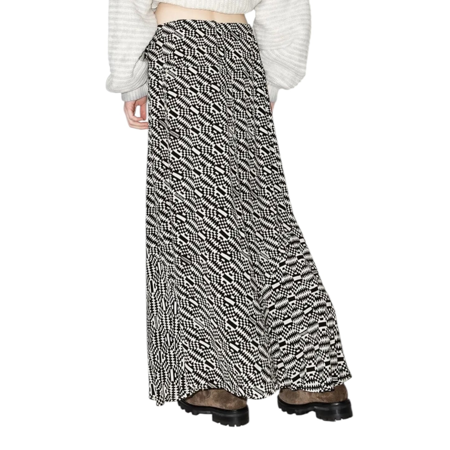 Isabel Marant Black and White Midi Skirt - 12