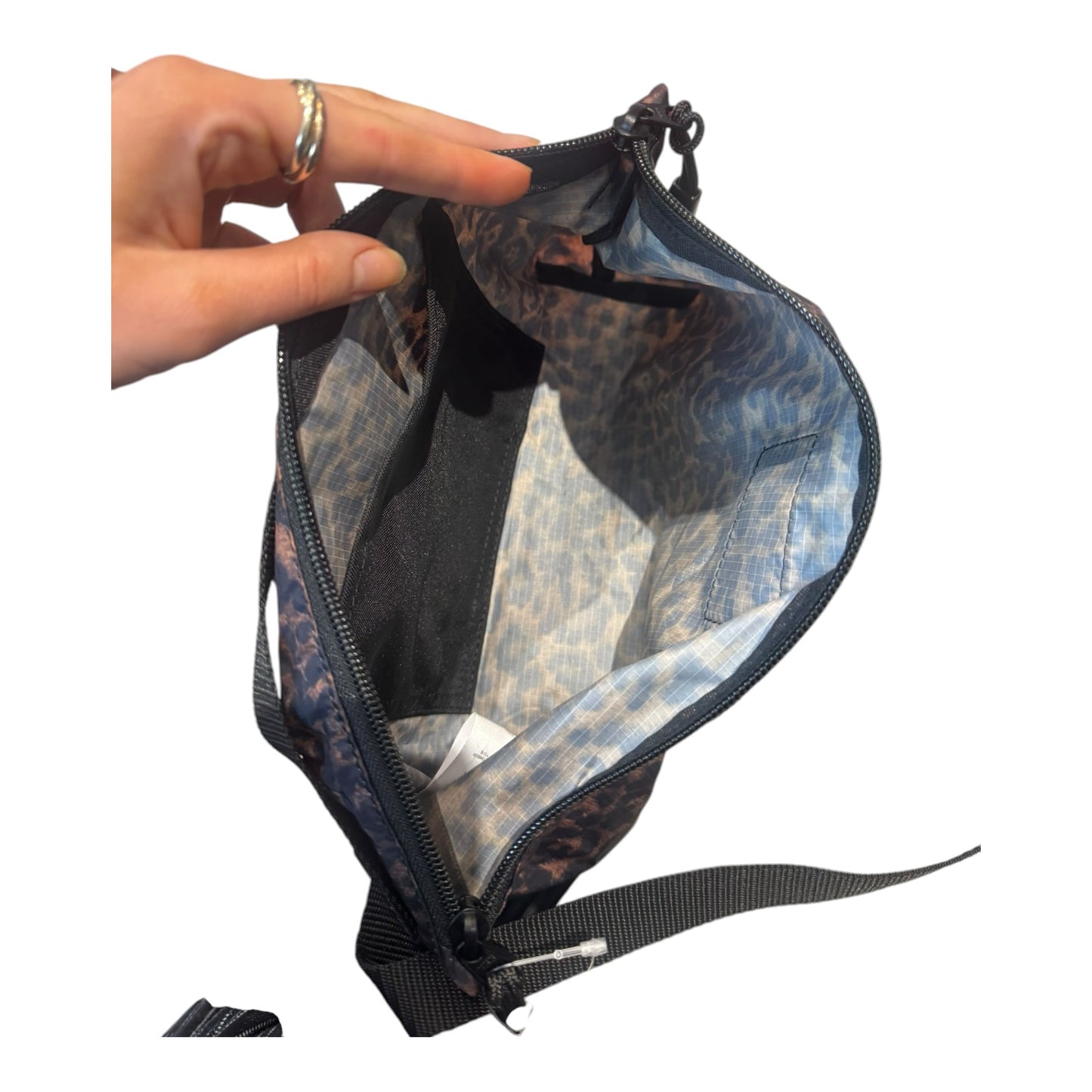 Bags In Progress Fannypack Crossbody Leopard