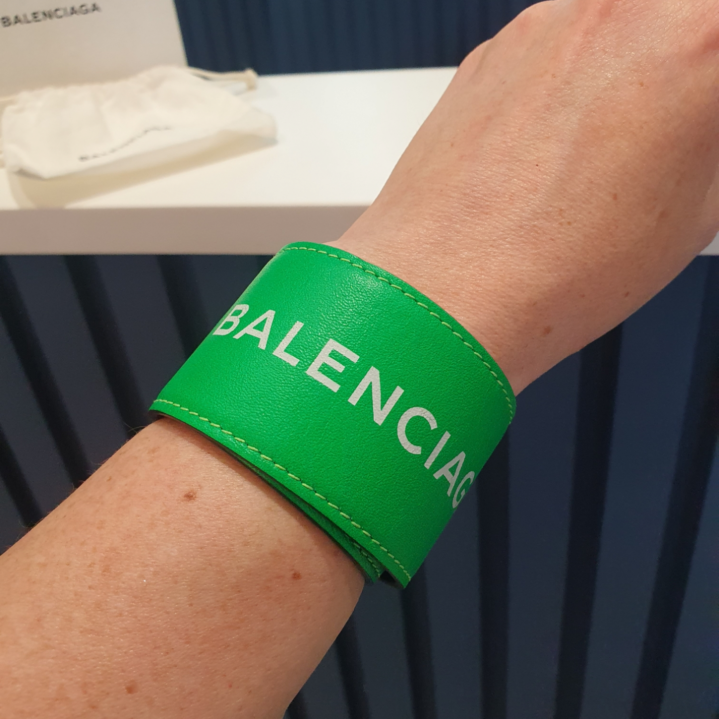 Balenciaga leather logo cuff, green