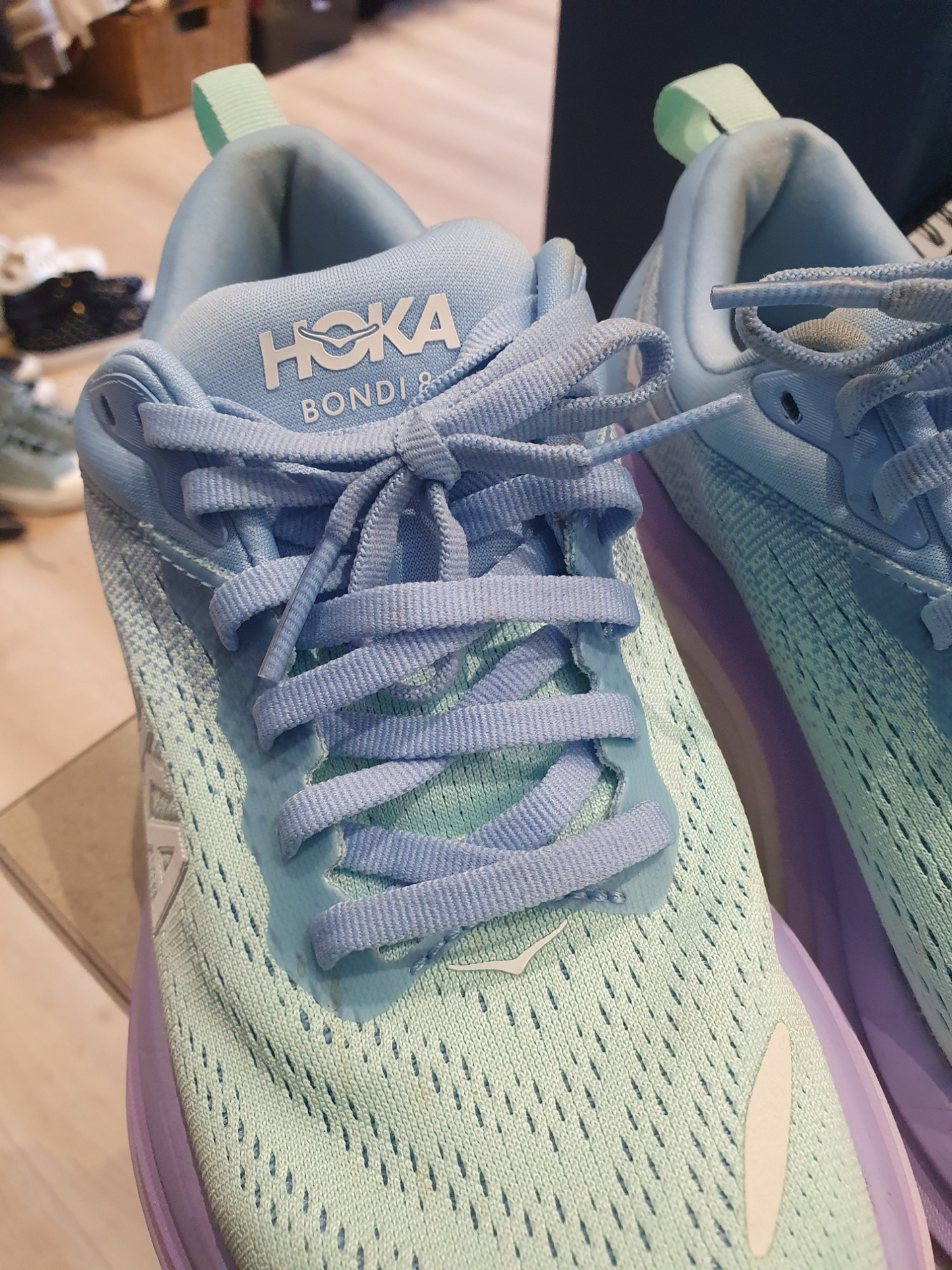 Hoka Bondi 8, blue trainers, size 4