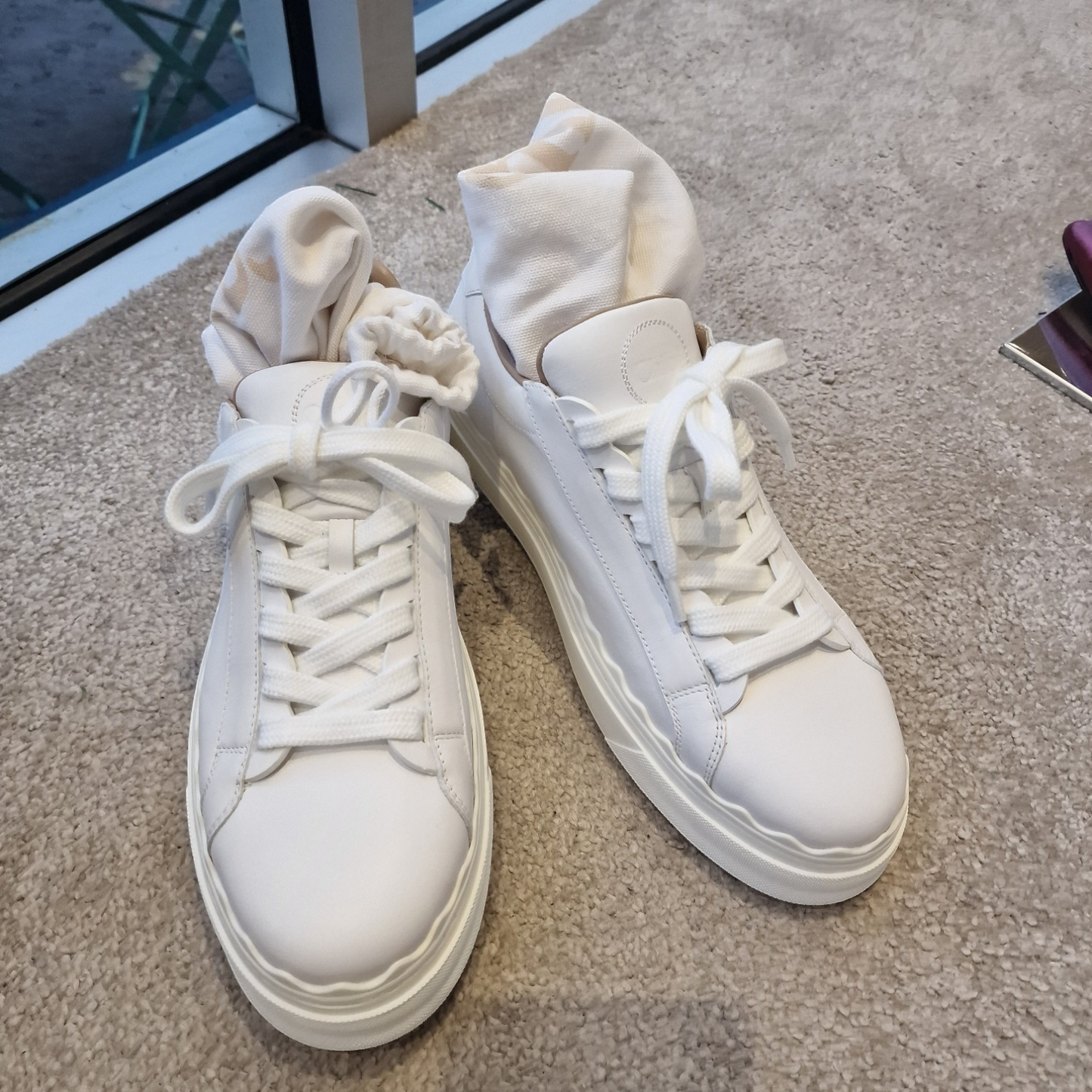 Chloe Lauren Scalloped Edge White sneakers,  size 40