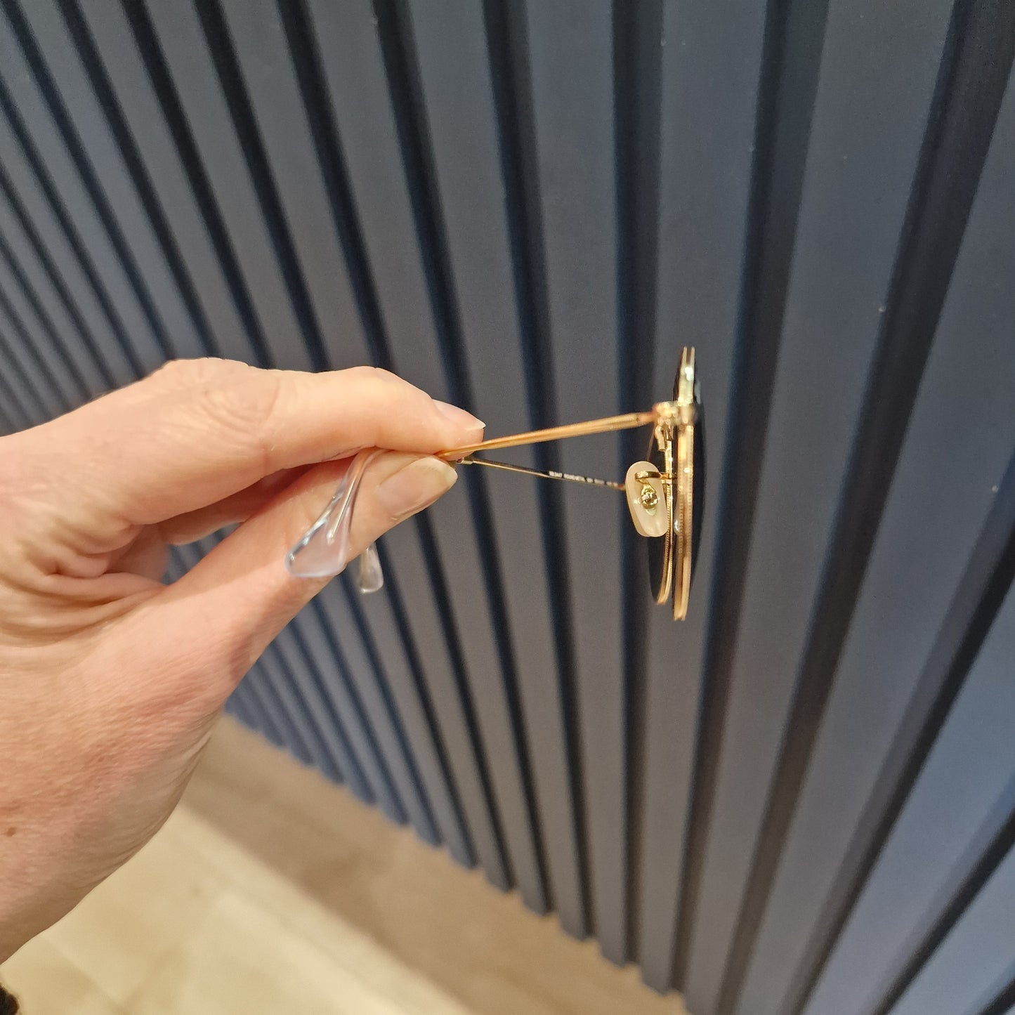 Ray Ban Round Gold Sunglasses