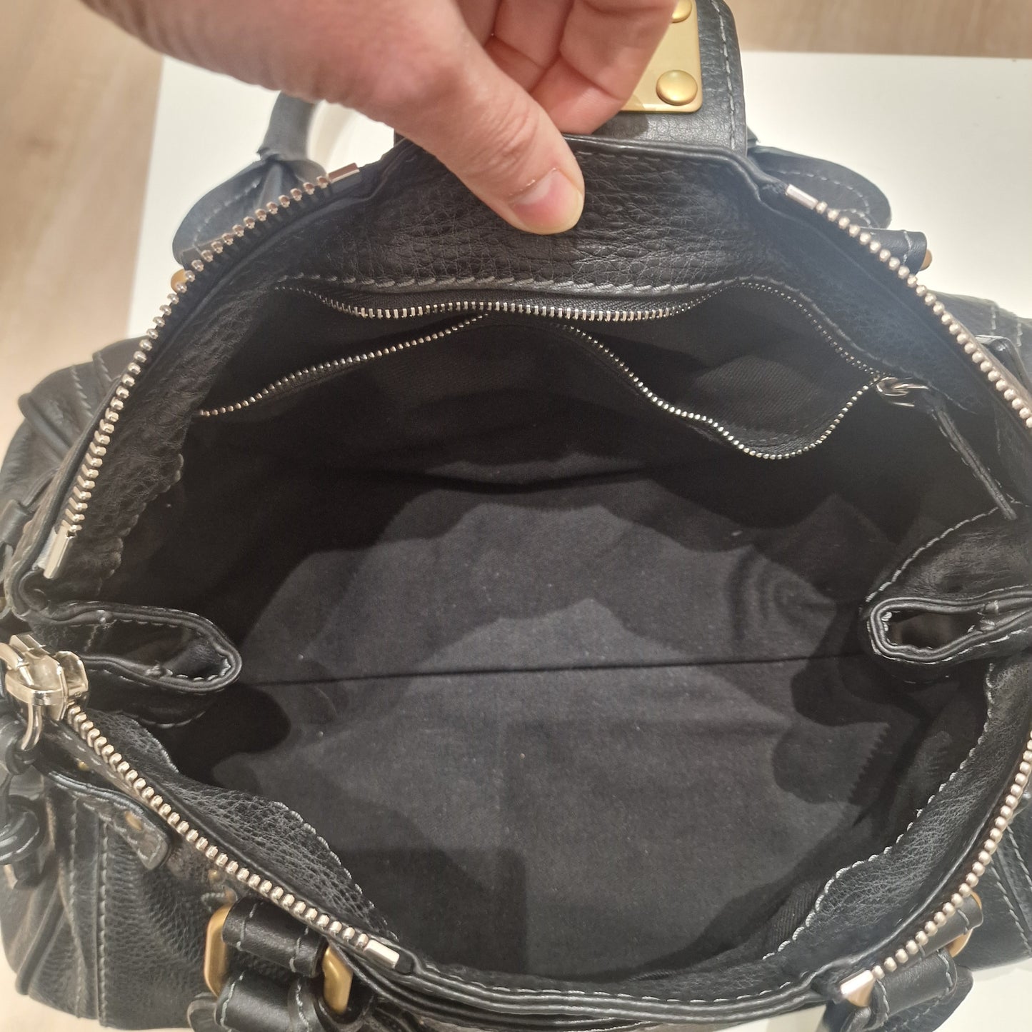 Chloe Paddington, Black, New