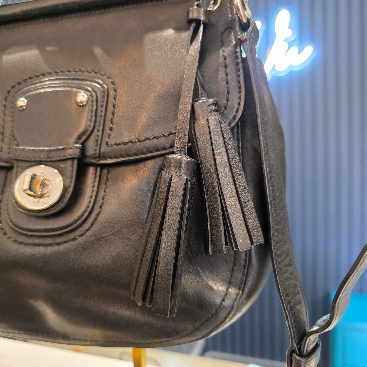 Coach Legacy Willis Bag - Black