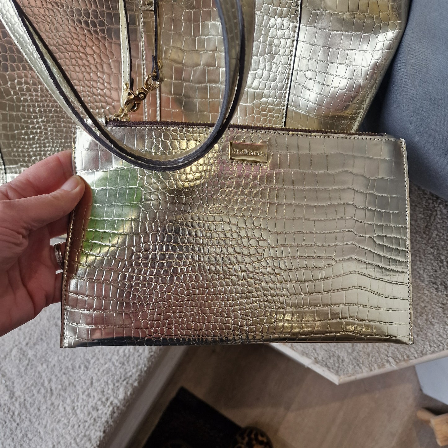 Russell and Bromley Gold Shopper