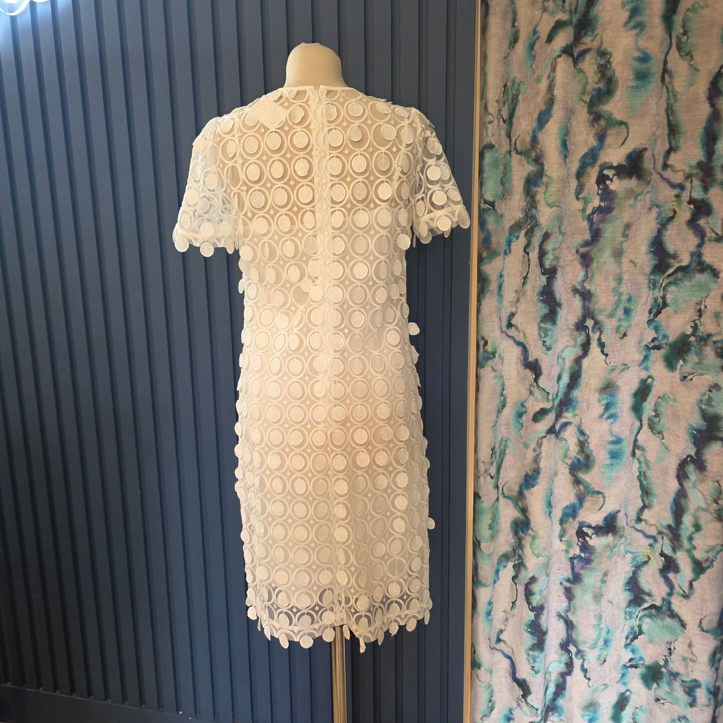 Michael Kors White Knee Length Disc Dress - 6
