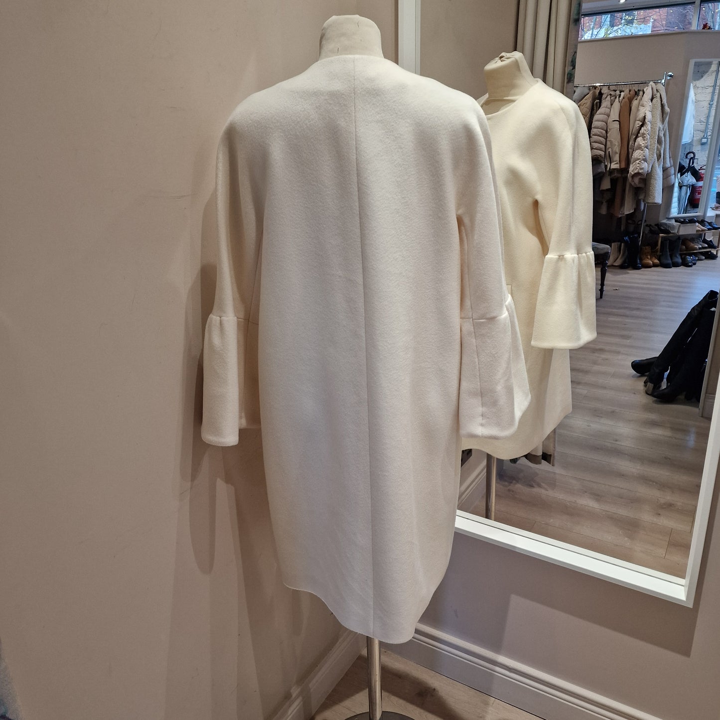Max Mara Cream Wool Coat - 10