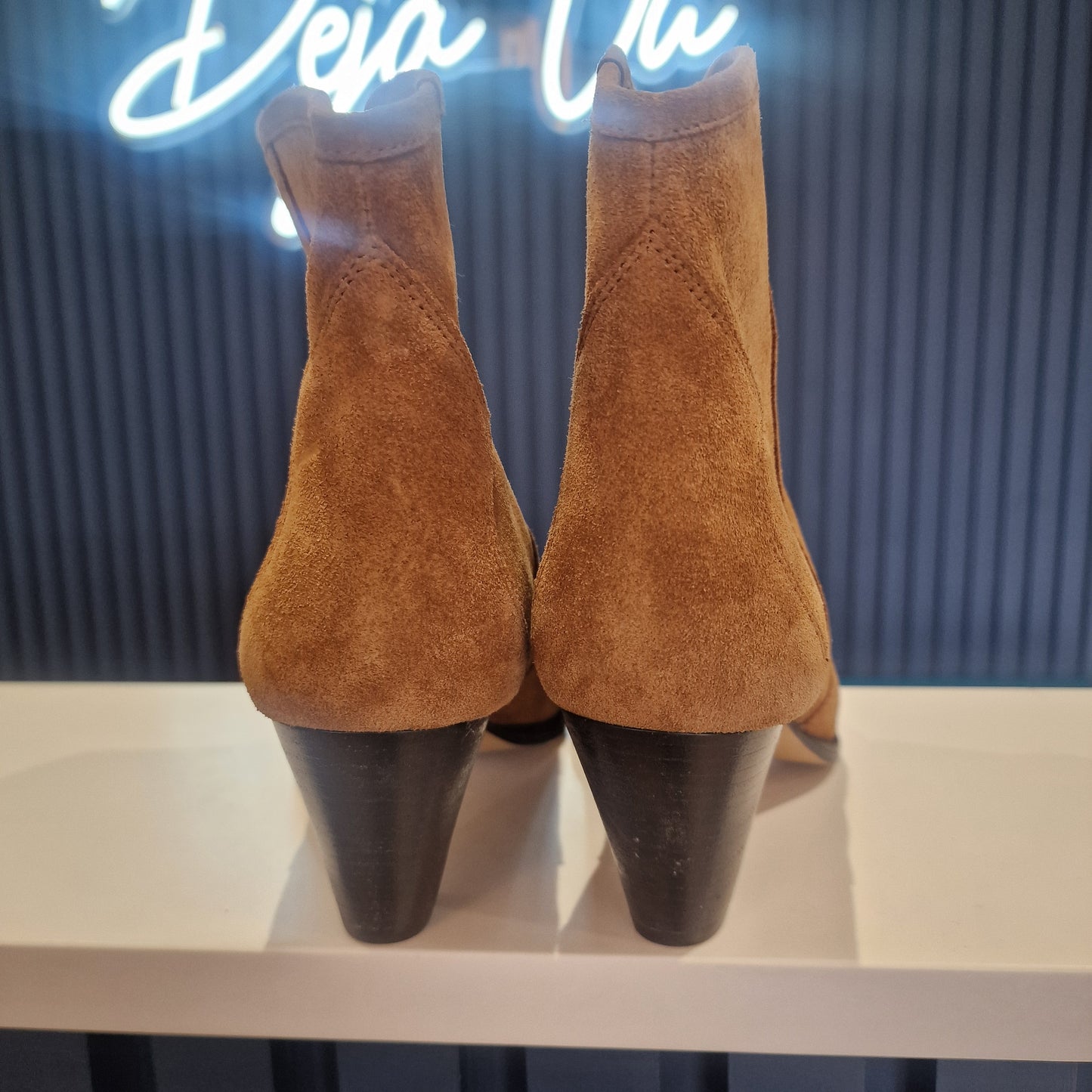 Isabel Marant Darizo Tan Suede Boots - 40/7