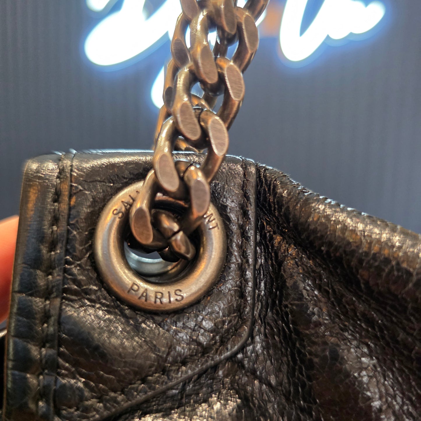 Yves Saint Laurent Niki, Medium